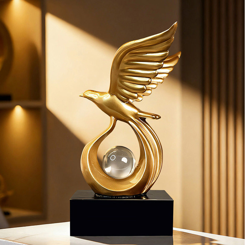 Resin Art Gift For Birthday - Luxury Abstract Art Flying Eagle Statuette