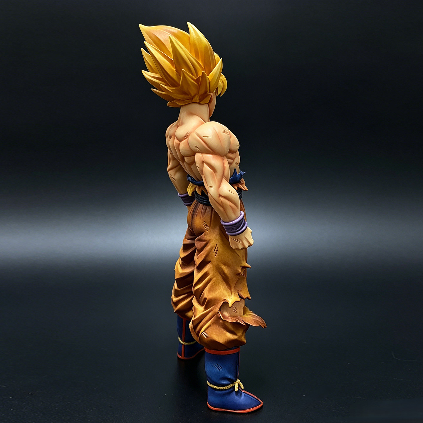 Dragon Ball Super Saiyan Goku  - Resin Art Goku recension och pris