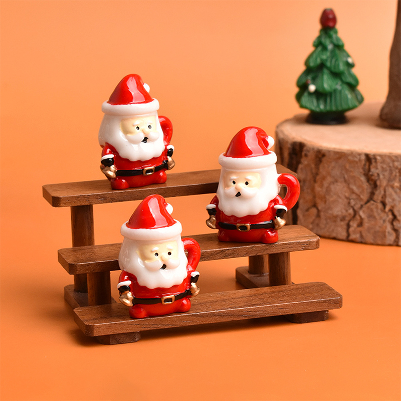 Mini Santa Teacup Ornament - R - Resin Art Things recension och pris